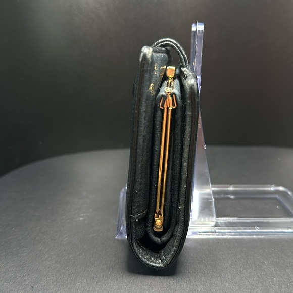 CHANEL Caviar Timeless CC Compact French Wallet in Black - EUC - Picture 10 of 13